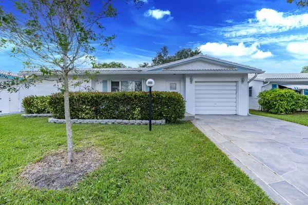 Property Slideshow image 3 of 75 | 1141 nw 90th way, Plantation, FL, 33322