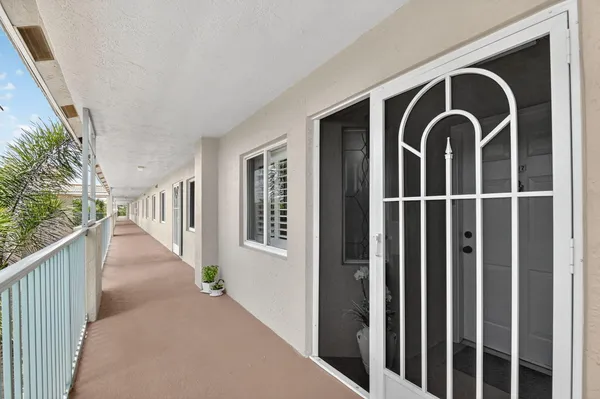 Property Slideshow image 3 of 96 | 5777 gemstone ct apt 407, Boynton Beach, FL, 33437