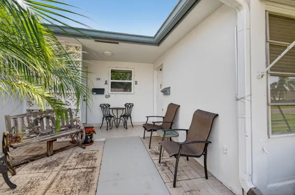 Property Slideshow image 2 of 46 | 1225 club dr b, Delray Beach, FL, 33445