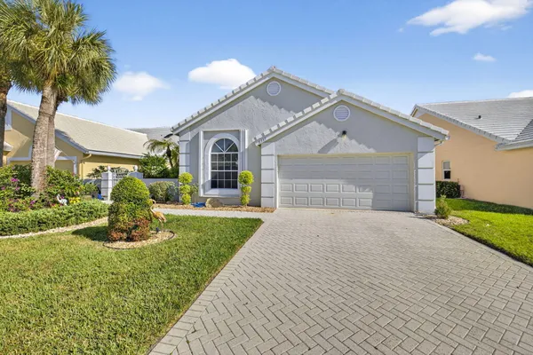 Property Slideshow image 2 of 55 | 8337 horseshoe bay rd, Boynton Beach, FL, 33472