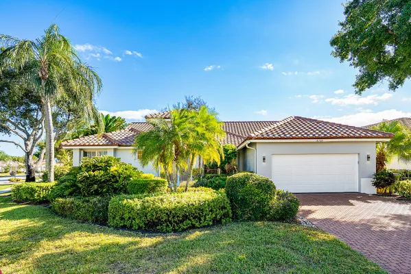Property Slideshow image 2 of 77 | 8706 rothbury ln, Boynton Beach, FL, 33472