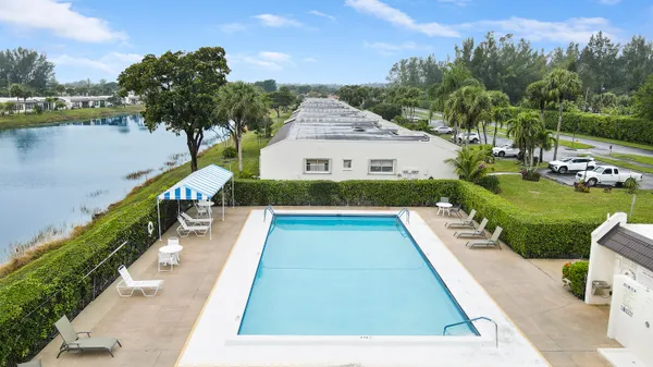 Property Slideshow image 2 of 52 | 120 lake constance dr, West Palm Beach, FL, 33411