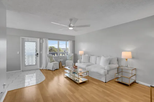 Property Slideshow image 3 of 31 | 336 dorset h h, Boca Raton, FL, 33434