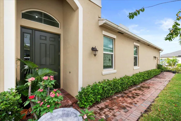 Property Slideshow image 2 of 46 | 12842 sw lake fern cir, Port Saint Lucie, FL, 34987