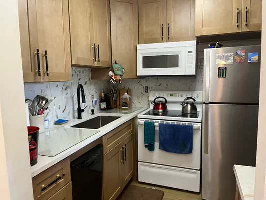 Property Slideshow image 2 of 8 | 332 northampton q, West Palm Beach, FL, 33417