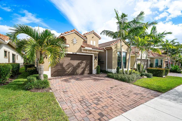 Property Slideshow image 3 of 43 | 9076 leon cir, Parkland, FL, 33076