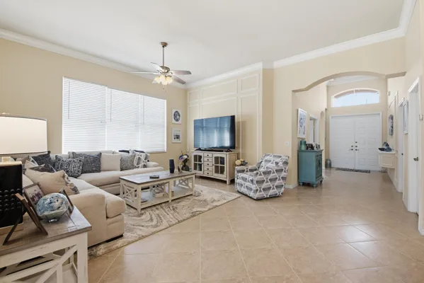 Property Slideshow image 3 of 34 | 7641 viniste dr, Boynton Beach, FL, 33472