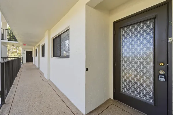 Property Slideshow image 3 of 70 | 15244 lakes of delray blvd 203, Delray Beach, FL, 33484