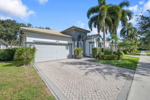 Property Slideshow image 3 of 58 | 7607 new holland way, Boynton Beach, FL, 33437
