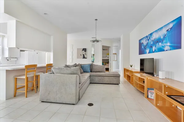 Property Slideshow image 3 of 40 | 2563 james river rd, West Palm Beach, FL, 33411