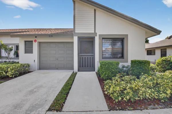 Property Slideshow image 3 of 37 | 8136 whispering palm dr b, Boca Raton, FL, 33496