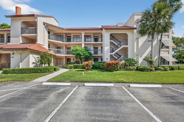 Property Slideshow image 2 of 68 | 10092 cedar point blvd apt 305, Boynton Beach, FL, 33437