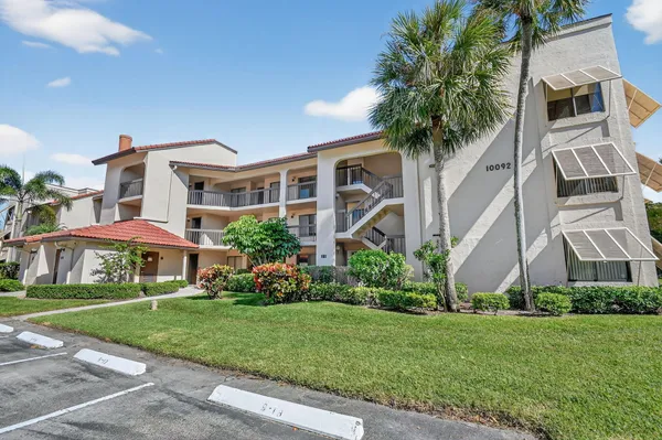 Property Slideshow image 3 of 68 | 10092 cedar point blvd apt 305, Boynton Beach, FL, 33437