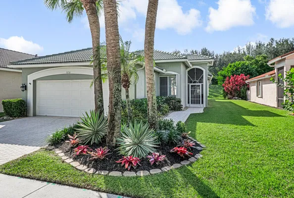 Property Slideshow image 2 of 57 | 9174 bay point cir, West Palm Beach, FL, 33411