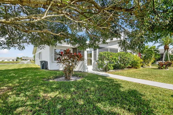 Property Slideshow image 3 of 56 | 5311 mariesa ave, West Palm Beach, FL, 33417