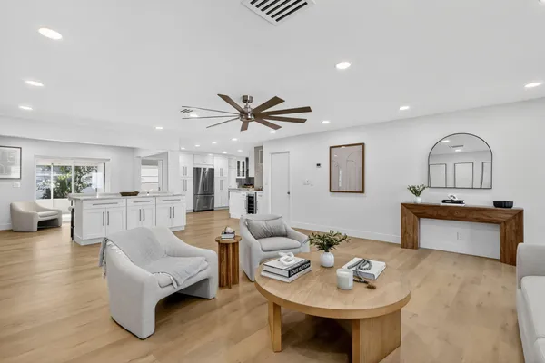 Property Slideshow image 2 of 36 | 2206 sw 20th way, Boynton Beach, FL, 33426