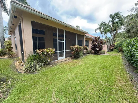 Property Slideshow image 2 of 35 | 10060 armani dr, Boynton Beach, FL, 33437