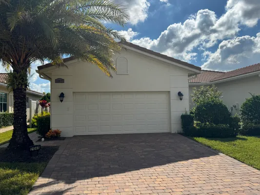 Property Slideshow image 2 of 26 | 21045 sw modena way, Port Saint Lucie, FL, 34986