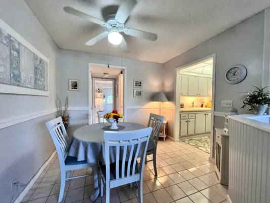 Property Slideshow image 3 of 18 | 12 andover a, West Palm Beach, FL, 33417