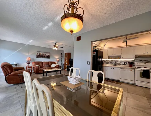 Property Slideshow image 3 of 21 | 303 wellington c, West Palm Beach, FL, 33417
