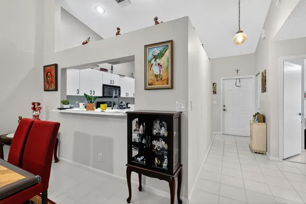 Property Slideshow image 3 of 50 | 9771 pavarotti ter apt 103, Boynton Beach, FL, 33437
