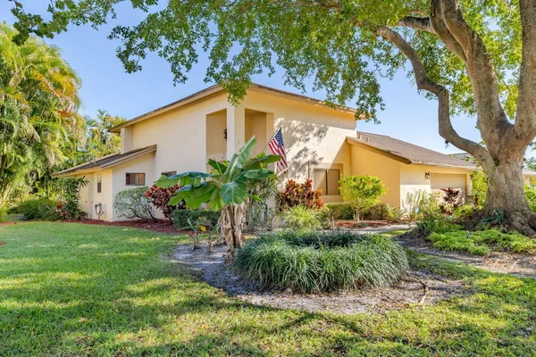 Property Slideshow image 2 of 51 | 1425 nw 28th ave, Delray Beach, FL, 33445