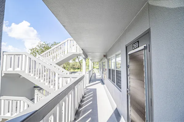 Property Slideshow image 2 of 16 | 269 suffolk g # 269, Boca Raton, FL, 33434