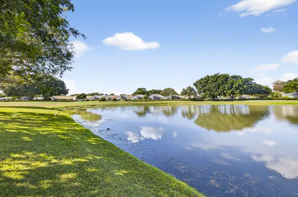 Property Slideshow image 3 of 56 | 6185 greenspointe dr, Boynton Beach, FL, 33437