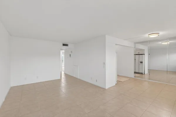 Property Slideshow image 2 of 92 | 3032 rexford b, Boca Raton, FL, 33434