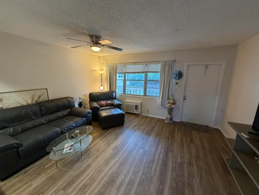 Property Slideshow image 3 of 155 | 107 prescott e, Deerfield Beach, FL, 33442