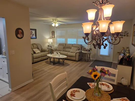 Property Slideshow image 2 of 18 | 334 southampton b # 334, West Palm Beach, FL, 33417