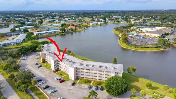 Property Slideshow image 2 of 40 | 449 dover c, West Palm Beach, FL, 33417