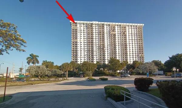 Property Slideshow image 3 of 21 | 1201 s ocean dr 2512s, Hollywood, FL, 33019