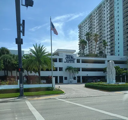 Property Slideshow image 2 of 21 | 1201 s ocean dr 2512s, Hollywood, FL, 33019