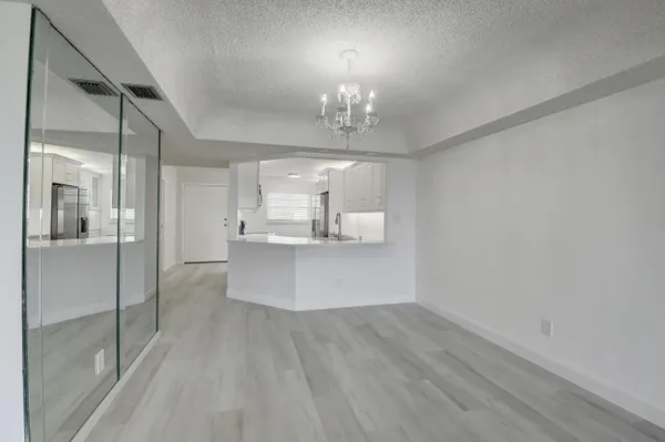 Property Slideshow image 3 of 41 | 23305 barwood ln 406, Boca Raton, FL, 33428