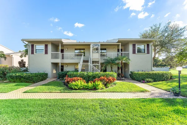 Property Slideshow image 2 of 62 | 67 eastgate dr c, Boynton Beach, FL, 33436
