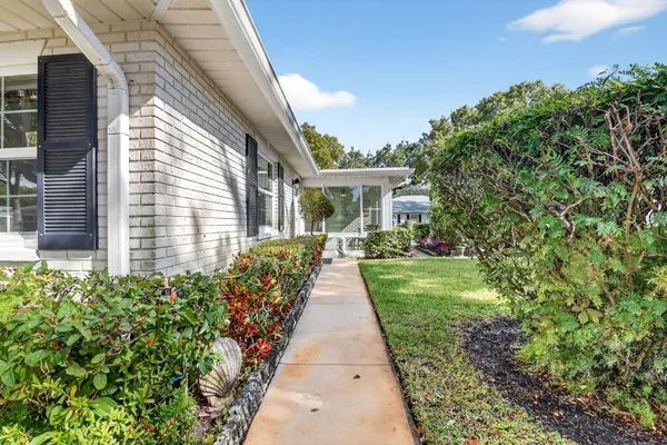 Property Slideshow image 3 of 46 | 10146 44th ter s # 354, Boynton Beach, FL, 33436