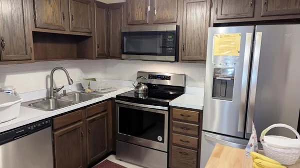 Property Slideshow image 2 of 40 | 21 vista gardens trl apt 104, Vero Beach, FL, 32962