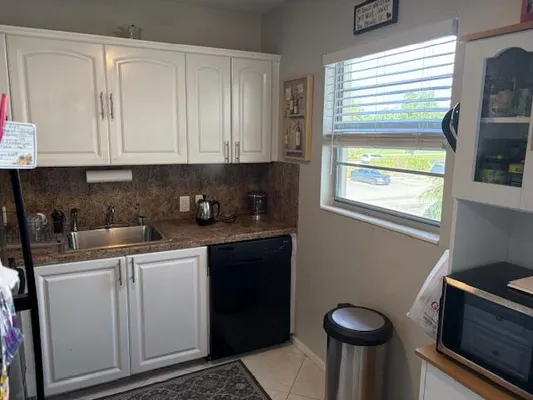 Property Slideshow image 3 of 20 | 313 dorset h # 313, Boca Raton, FL, 33434