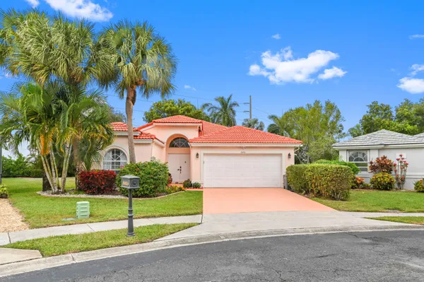Property Slideshow image 2 of 53 | 6451 tiara dr, Boynton Beach, FL, 33437