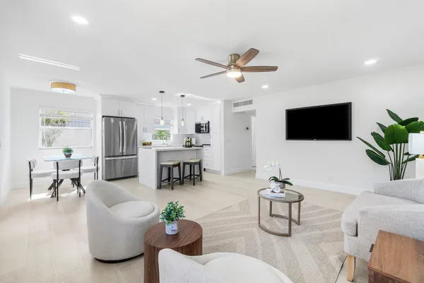 Property Slideshow image 2 of 64 | 149 valencia g, Delray Beach, FL, 33446