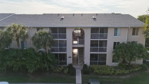Property Slideshow image 3 of 6 | 13771 oneida dr apt c1, Delray Beach, FL, 33446
