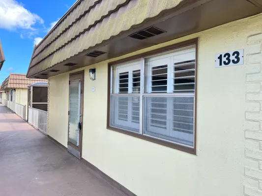 Property Slideshow image 2 of 25 | 133 saxony c, Delray Beach, FL, 33446