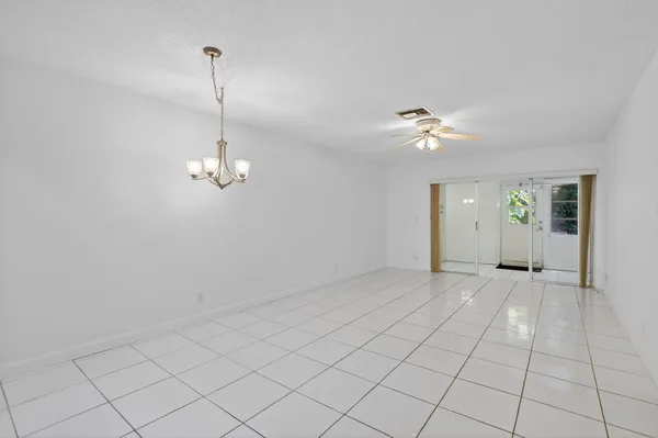 Property Slideshow image 2 of 45 | 13942 via flora b, Delray Beach, FL, 33484