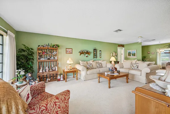 Property Slideshow image 3 of 24 | 4866 equestrian rd a, Boynton Beach, FL, 33436