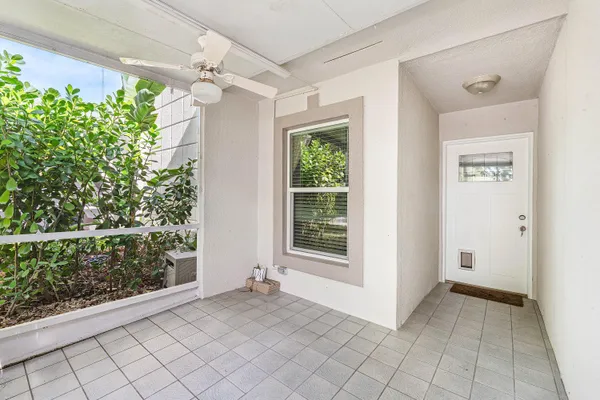 Property Slideshow image 3 of 29 | 18900 stewart cir 2, Boca Raton, FL, 33496