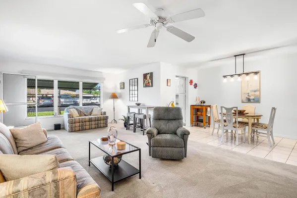 Property Slideshow image 3 of 29 | 1010 circle ter c, Delray Beach, FL, 33445