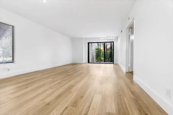 Property Slideshow image 3 of 49 | 10203 mangrove dr 101, Boynton Beach, FL, 33437