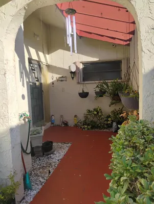 Property Slideshow image 3 of 28 | 5665 lakeview mews dr, Boynton Beach, FL, 33437