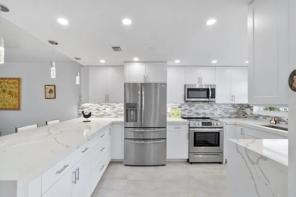 Property Slideshow image 3 of 59 | 3224 s ocean blvd 615b, Highland Beach, FL, 33487